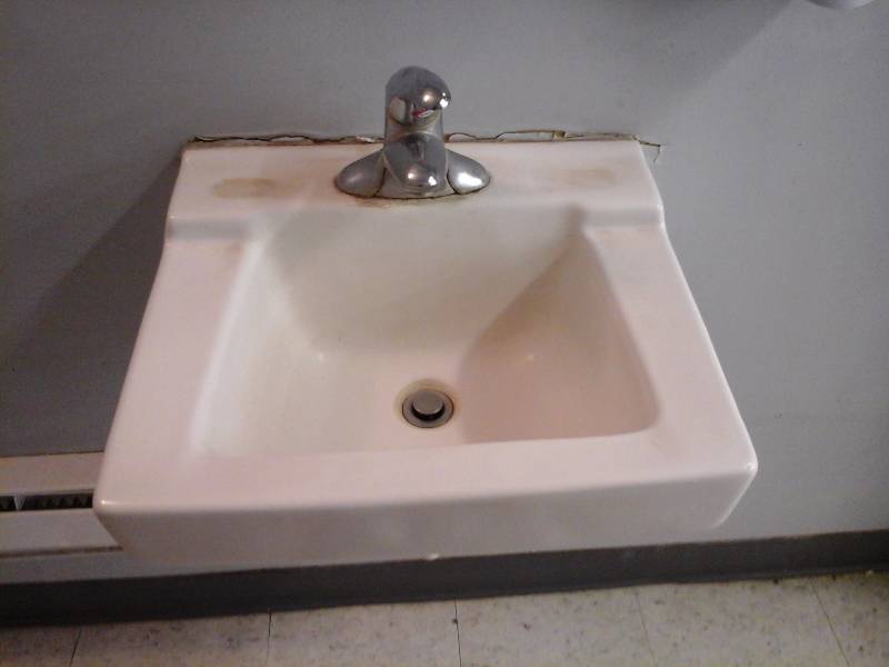 lot 44 image: Commercial Sink and Faucet
