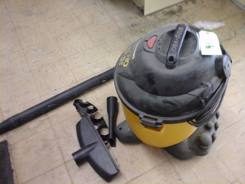 lot 47 image: Shop Vac