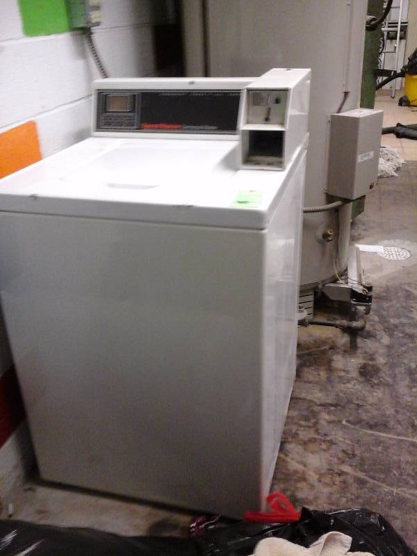 lot 55 image: Commercial Washer