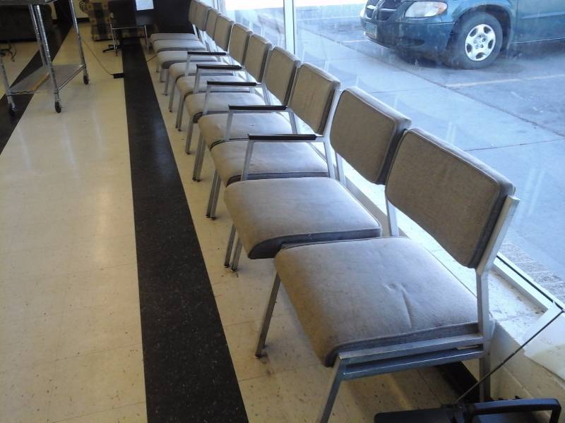 lot 79 image: Chairs(10)