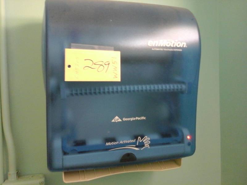 lot 289 image: Paper Dispenser
