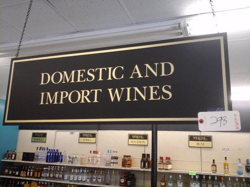 lot 298 image: Wine Sign