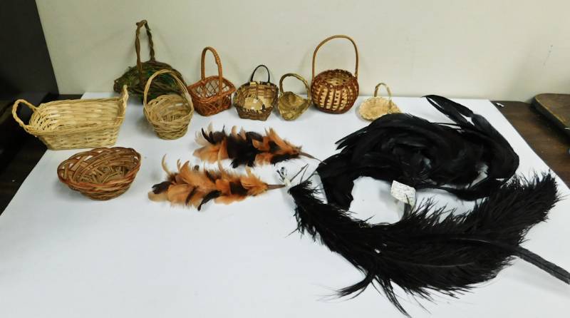 mini baskets and hat feathers