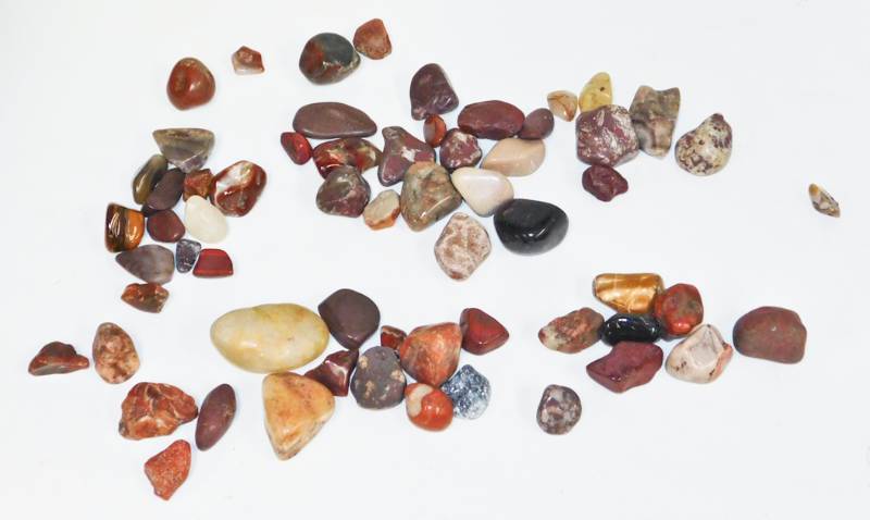 2 Lbs of polished agates