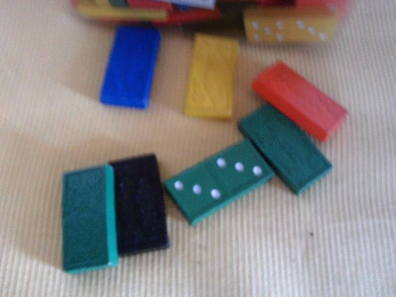 COLLECTIBLE WOODEN DOMINOS