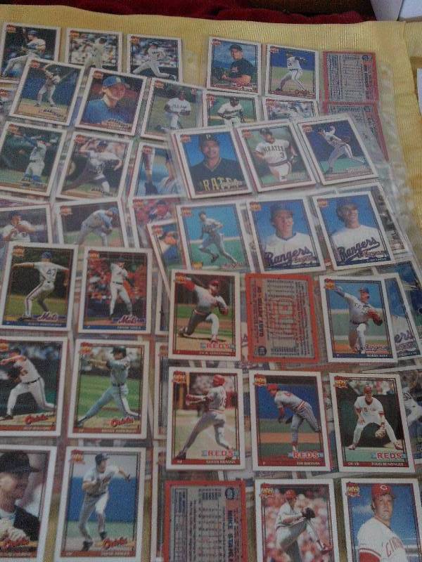 12 PAGES FRONT AND BACK ON MOST BASEBALL CARDS