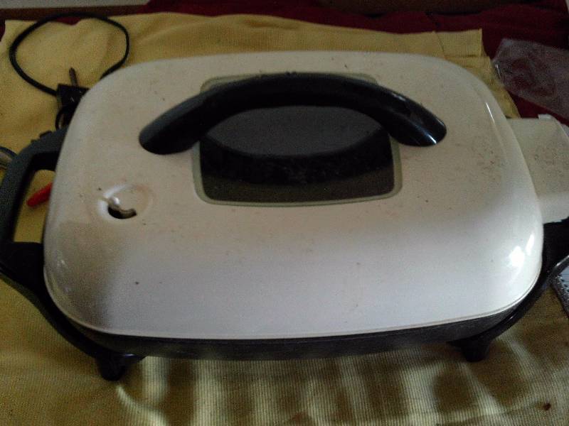 ELECTRIC FRY PAN