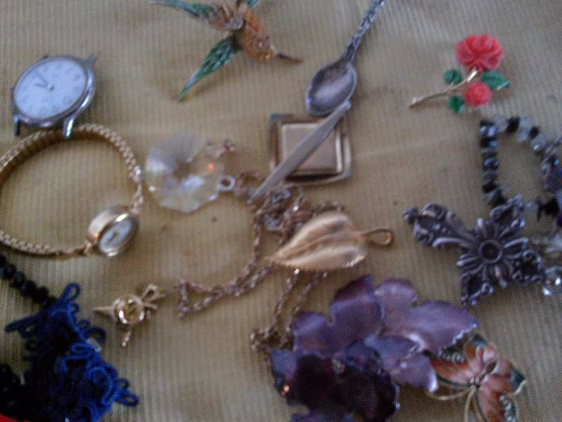 JEWLERY SOME VINTAGE