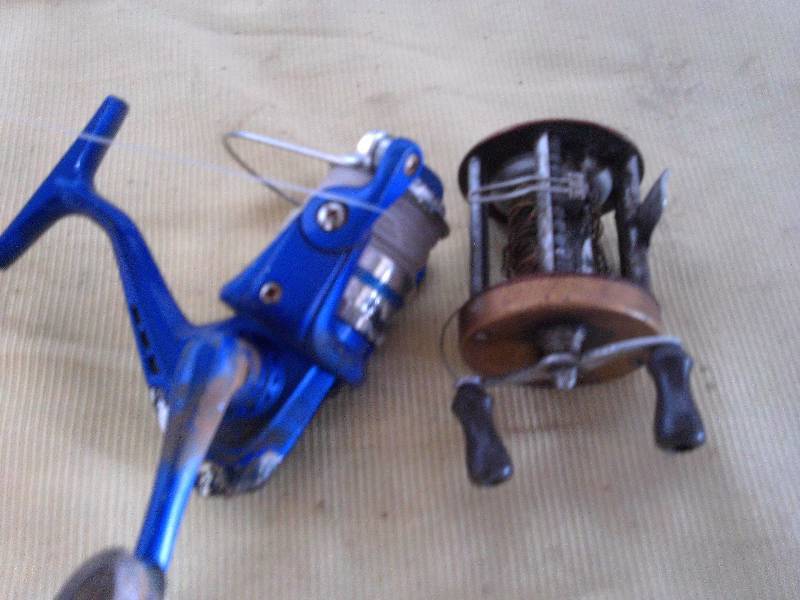 1 OPEN FACED REEL 1 VINTAGE