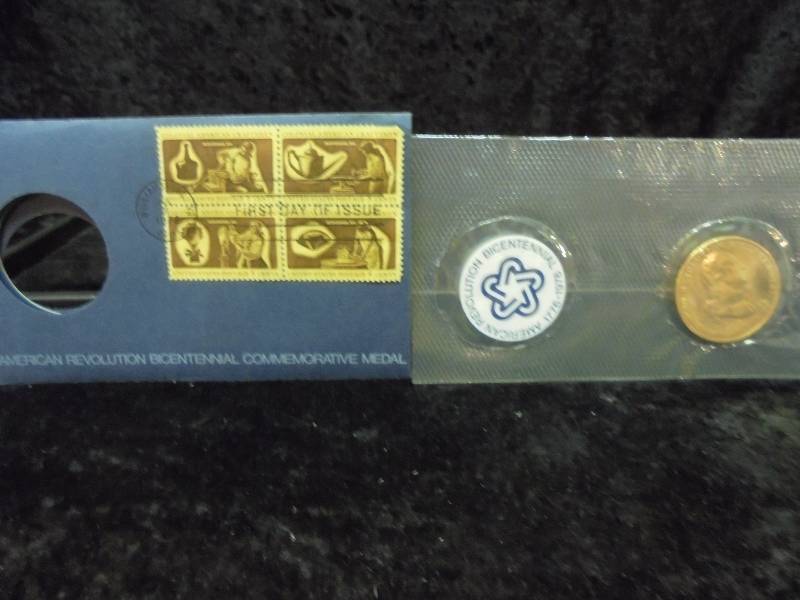 1972 American Revolution Bicentennia Commemorative Medal in Blue Envelope