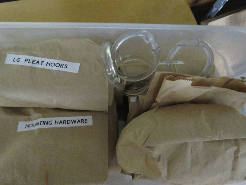 Tote of Drapery Hardware
