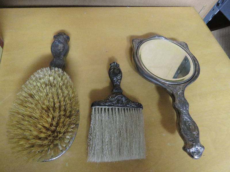 Vanity Set
