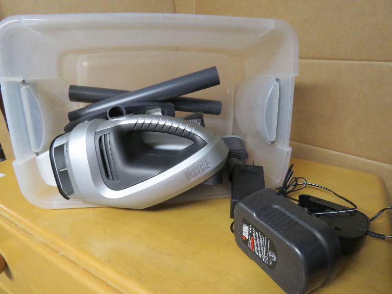 Black & Decker Hand Held Vac