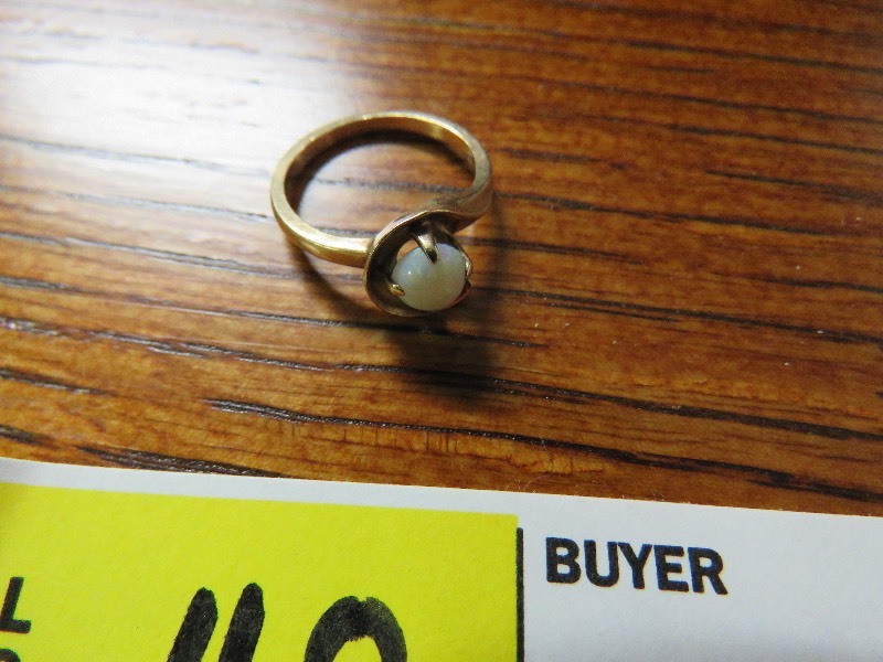 Opal & 10K Gold Ring