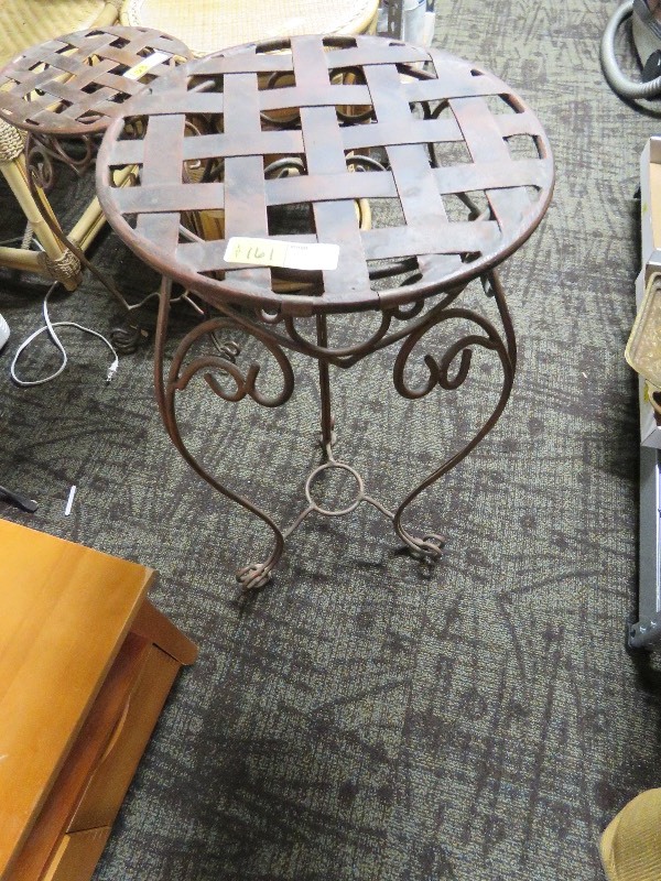 Metal Plant Stand