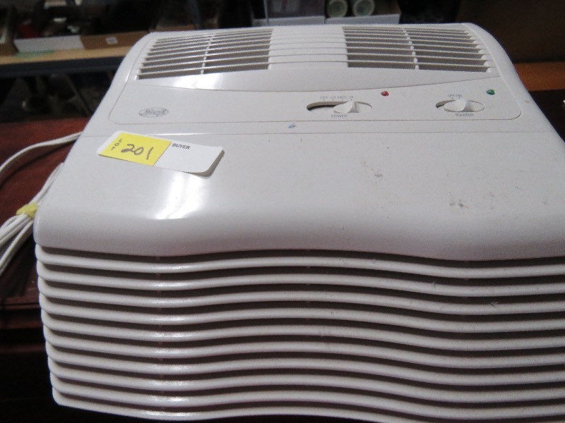 Hunter Air Purifier