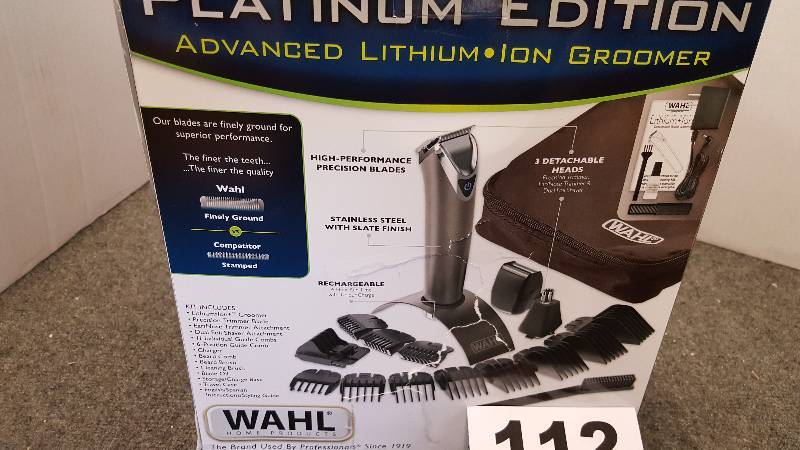 lot 112 image: Wahl Platinum Edition Lithium Ion Grooming Kit
