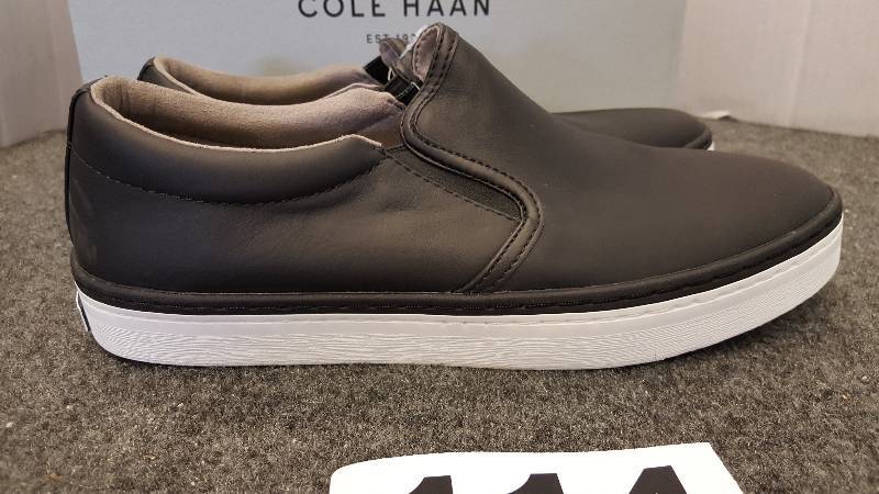 lot 114 image: Cole Haan - Falmouth Mens Slip-on  sz 10 med