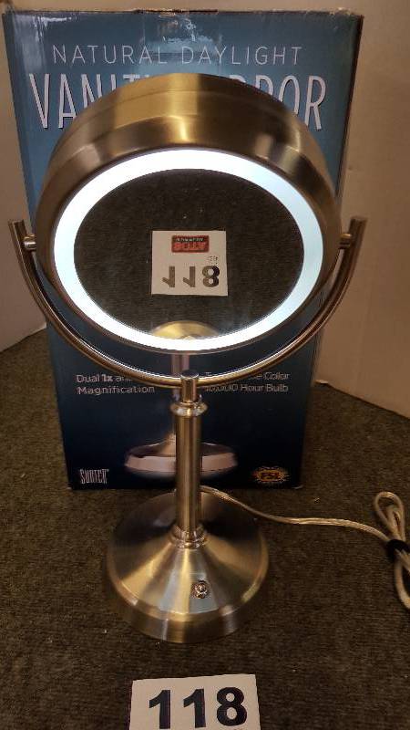 lot 118 image: Natural Daylight Vanity Mirror