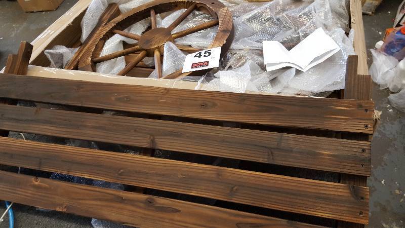 lot 45 image: Wagon Wheel Mini Bench