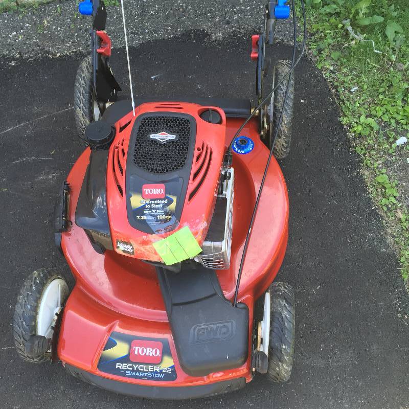 lot 11 image: Toro 22 in. High Wheel Variable Speed Self-Propelled Walk-Behind Gas Lawn Mower with SmartStow Model # 20339 used Working conditions
