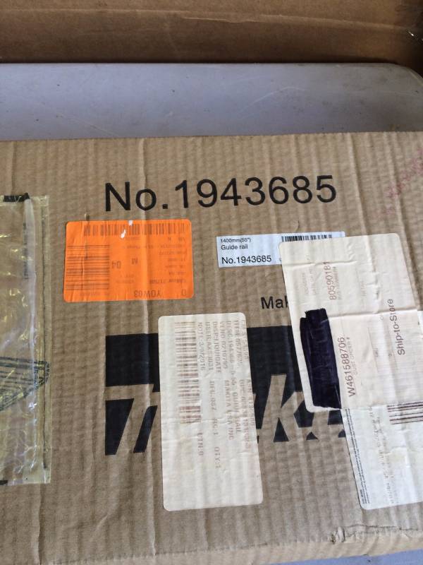 lot 76 image: Makita 55 in. Plunge Saw Guide Rail New