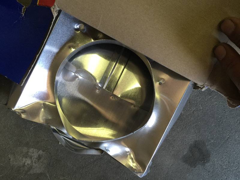 lot 44 image: Set of 2 Adjustable Aluminum Dryer Duct