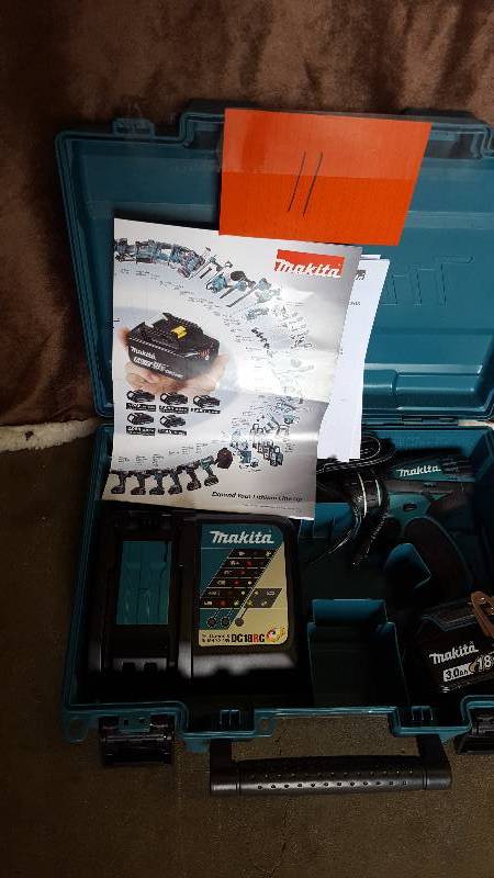 Makita 18-Volt LXT Lithium-Ion 12 in. Cordless Hammer Driver-Drill Kit Model # XPH01 New