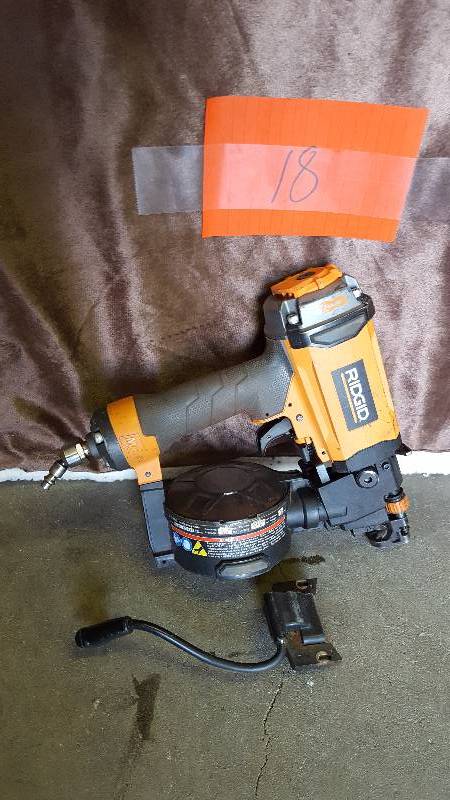 Ridgid 15° 1-34 in. Coil Roofing Nailer