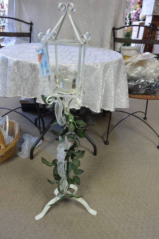 Decorative Tea Lite Standing Candle Holder