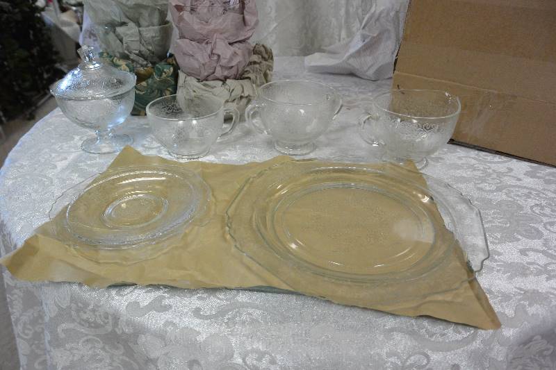 Decorative Glass Dishes Set
