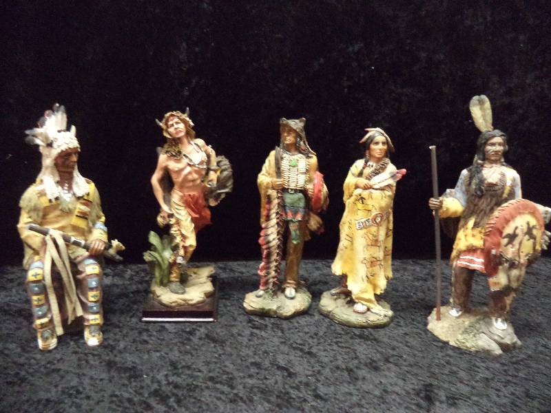 small native american figurines