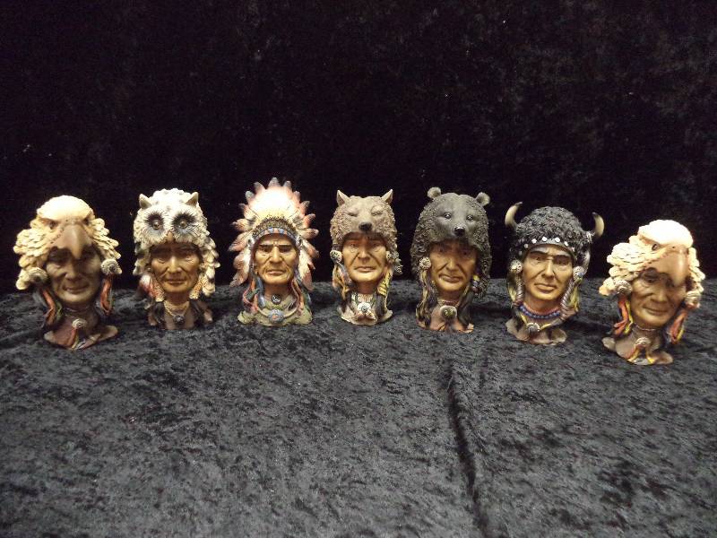 Lot - Native American Mini Busts, 4.5, resin