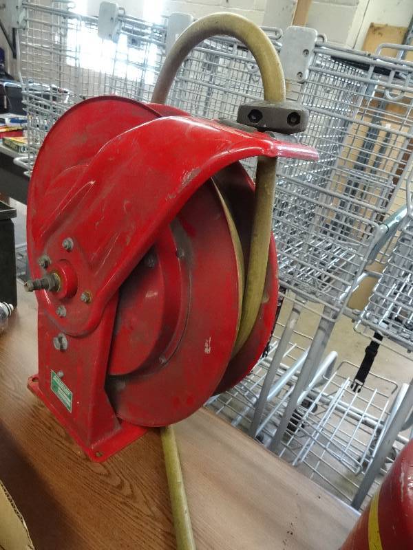 Hose Reel with Regulator