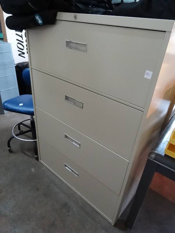Lateral File