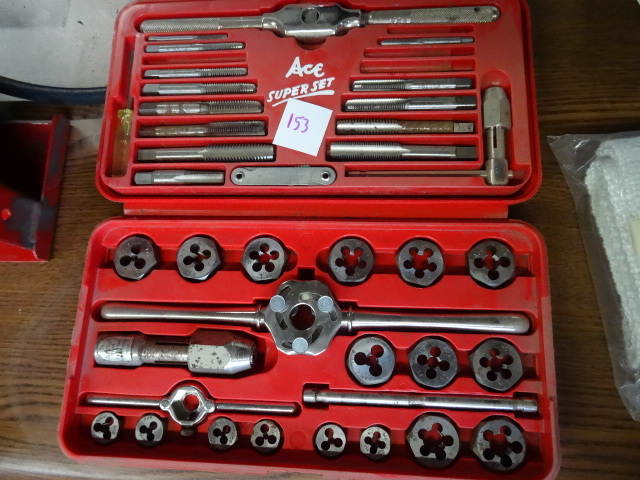 Tap and Die Set