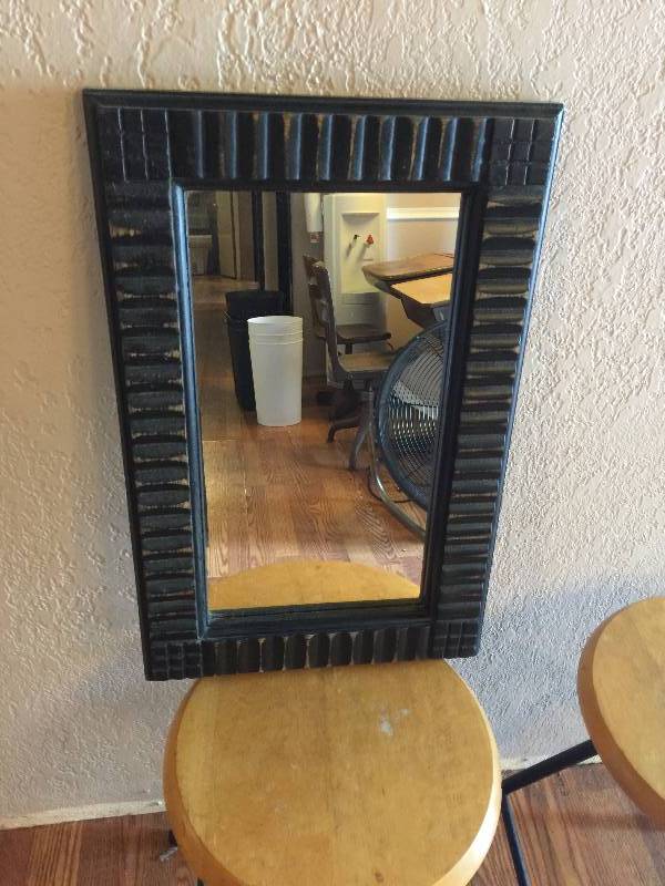 lot 33 image: Wood Frame Mirror