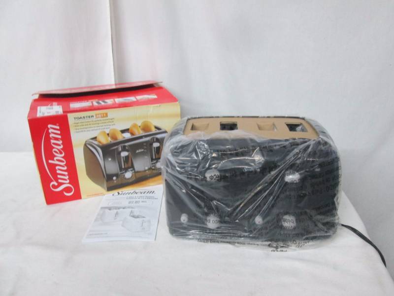 Sunbeam 4-Slice Wide-Slot Toaster