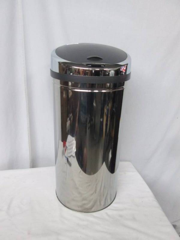 Alcove 13-Gallon Motion-Sensor Trash Can