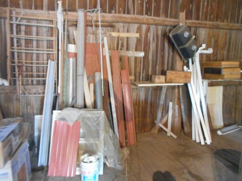 lot 58 image: Wall Lot Of RoofSiding Tin, Vinta...