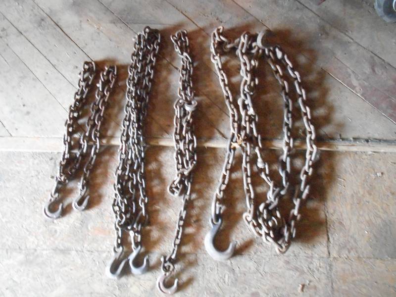 lot 63 image: Lot Of (4) Log Chains, Heavy Duty ...