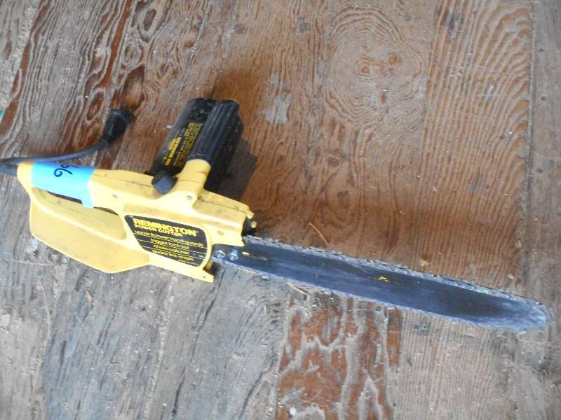 lot 166 image: Remington Power Cutter Electric Cha...