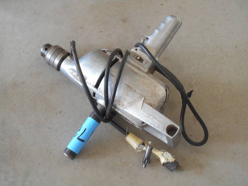 lot 172 image: Craftsman 12 Electric Drill, Work...