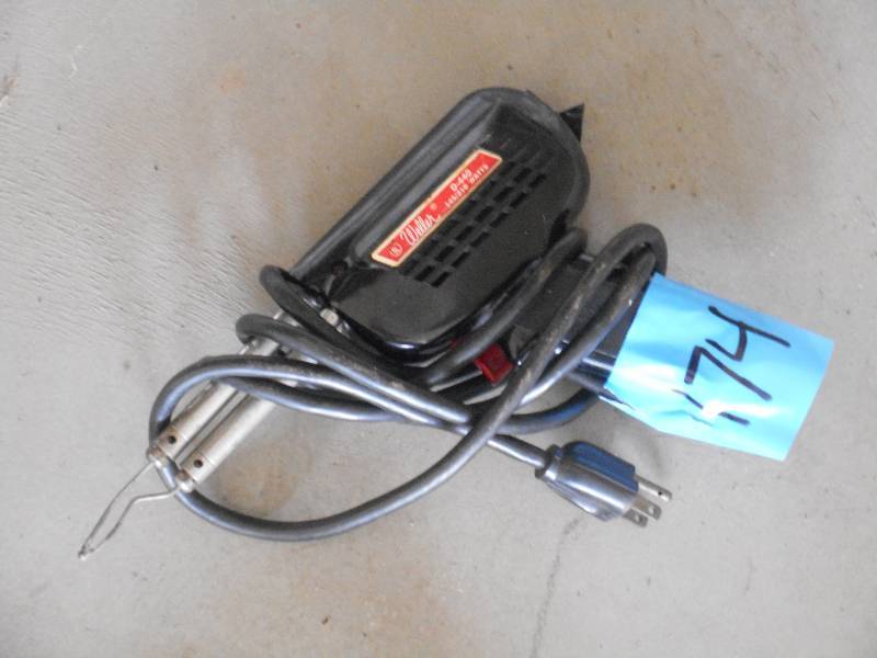 lot 174 image: Weller 120Volt Electric Soldering G...