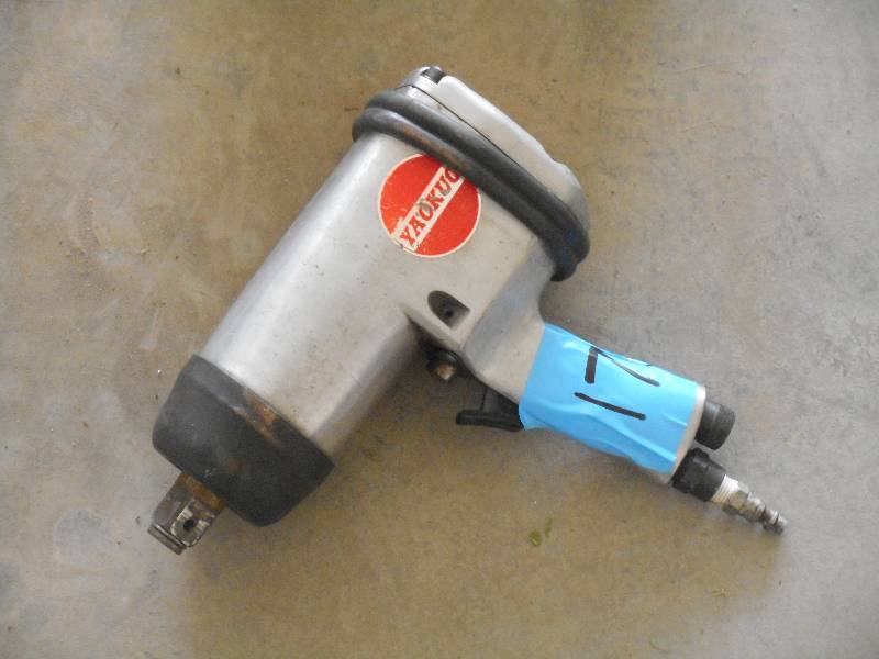 lot 176 image: Yaokuo YK-816 34 Air Impact Wrenc...