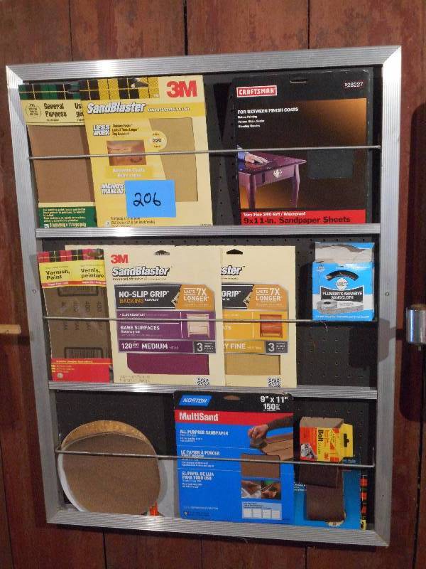 lot 206 image: 3-Level Sandpaper Rack With Assorte...