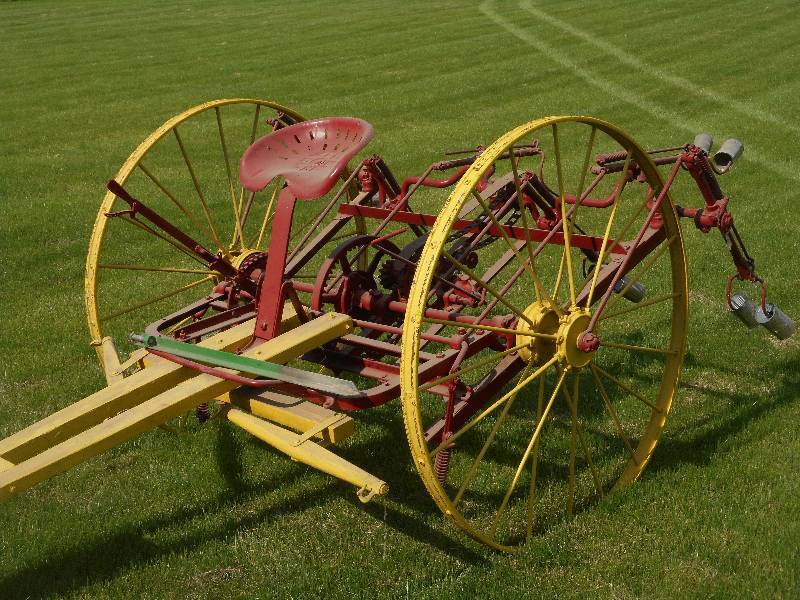 19th Century HorseDrawn Hay Tedder... LE Farm Equipment & Estate