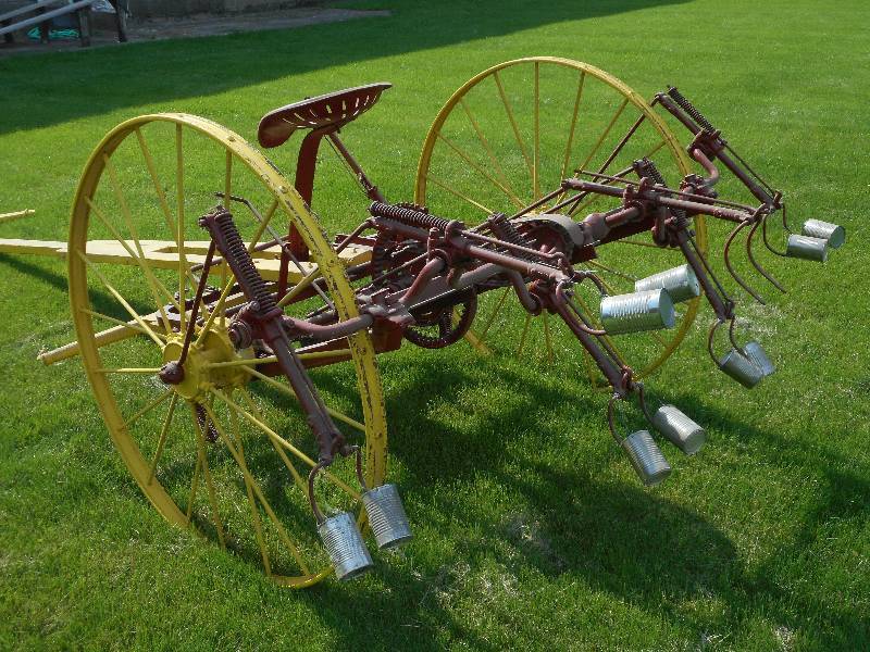19th Century HorseDrawn Hay Tedder... LE Farm Equipment & Estate
