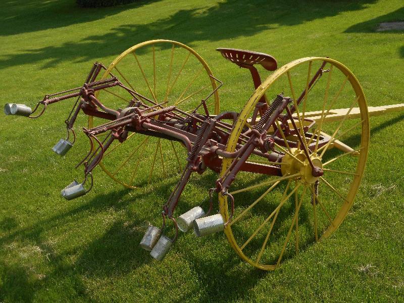 19th Century HorseDrawn Hay Tedder... LE Farm Equipment & Estate