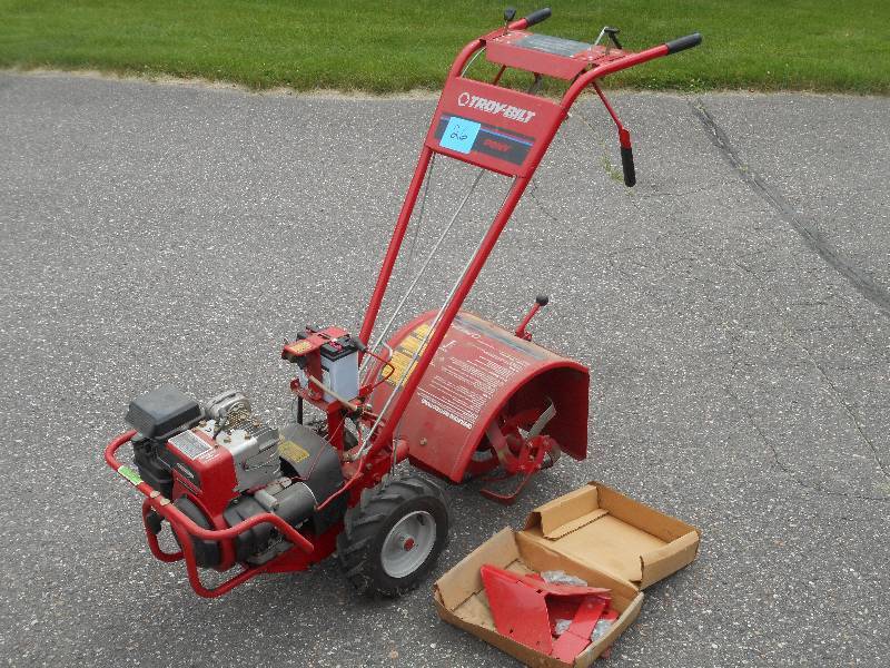 Old troy discount bilt pony tiller